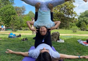 Clara-Acroyoga-Familia